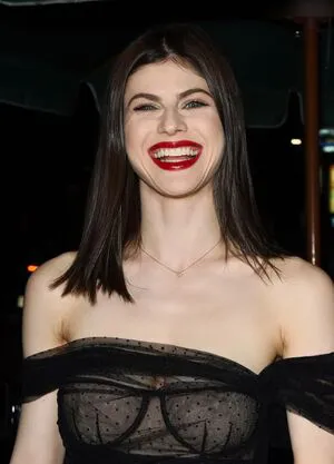 Alexandra Daddario OnlyFans Leaked Free Thumbnail Picture - #OyOSVyGi0M