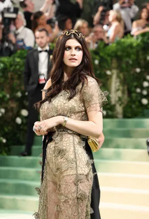 Alexandra Daddario OnlyFans Leaked Free Thumbnail Picture - #SQNVrepflj