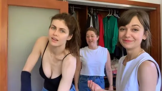 Alexandra Daddario OnlyFans Leaked Free Thumbnail Picture - #SYOYphPIoM