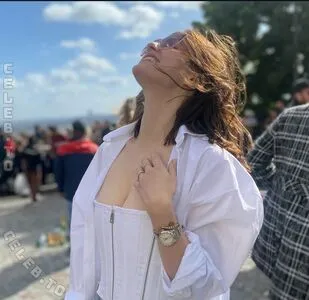 Alexandra Daddario OnlyFans Leaked Free Thumbnail Picture - #cmuYEMLdbi