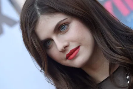 Alexandra Daddario OnlyFans Leaked Free Thumbnail Picture - #j1xRAZ1Ary