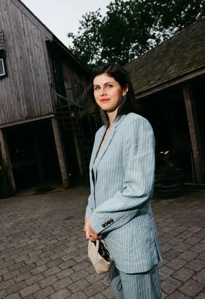 Alexandra Daddario OnlyFans Leaked Free Thumbnail Picture - #nIgKa4pEcH