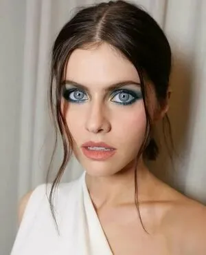 Alexandra Daddario OnlyFans Leaked Free Thumbnail Picture - #qnKivI1KEo