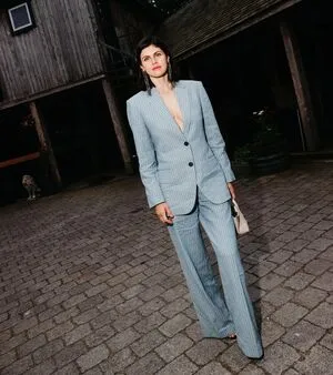 Alexandra Daddario OnlyFans Leaked Free Thumbnail Picture - #rjHnM7kXp8
