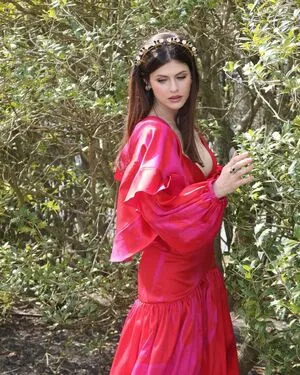 Alexandra Daddario OnlyFans Leaked Free Thumbnail Picture - #skVFQskCoE