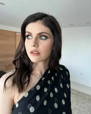 Alexandra Daddario OnlyFans Leaked Free Thumbnail Picture - #wE9K8r1U0L