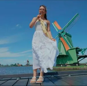 Alexandra Kerr OnlyFans Leaked Free Thumbnail Picture - #1dJ4oLMrFJ