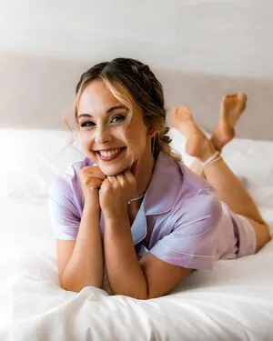 Alexandra Kerr OnlyFans Leaked Free Thumbnail Picture - #LseJRQIft5