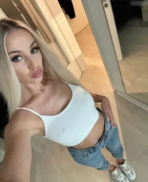 Alexandra Leonhard OnlyFans Leaked Free Thumbnail Picture - #Arj6FRftZG