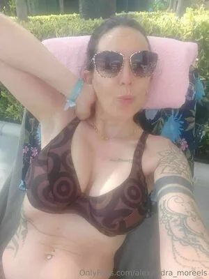 Alexandra Moreels OnlyFans Leaked Free Thumbnail Picture - #AeEFzTRICT
