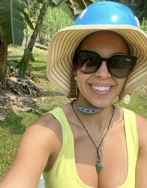 Alexandra Rojas OnlyFans Leaked Free Thumbnail Picture - #C4Vy2jBmV6