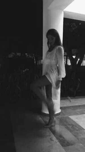 Alexandra Romanovna OnlyFans Leaked Free Thumbnail Picture - #4wqcl4odDy