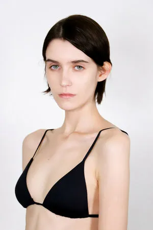 Alexandra Sasha Sintsova OnlyFans Leaked Free Thumbnail Picture - #IrmpgP44YA