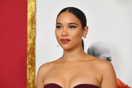 Alexandra Shipp OnlyFans Leaked Free Thumbnail Picture - #8Jw9hfjSVi