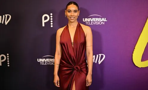 Alexandra Shipp OnlyFans Leaked Free Thumbnail Picture - #BUKDz2b1EJ