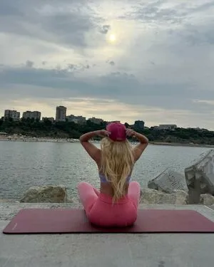 Alexandra Stan OnlyFans Leaked Free Thumbnail Picture - #5JxH7VWBox