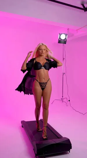 Alexandra Stan OnlyFans Leaked Free Thumbnail Picture - #OmcuD0IhOT