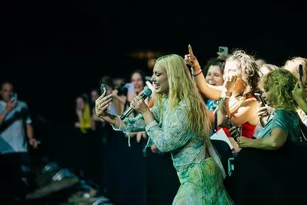 Alexandra Stan OnlyFans Leaked Free Thumbnail Picture - #VDjBGdczyd