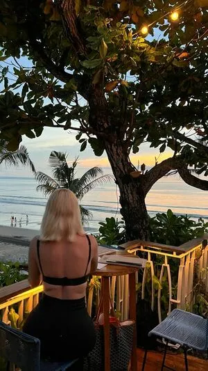 Alexandra Stan OnlyFans Leaked Free Thumbnail Picture - #a4BxQ3HhqO