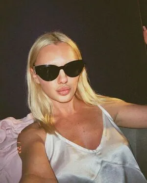 Alexandra Stan OnlyFans Leaked Free Thumbnail Picture - #agMrC3eggF