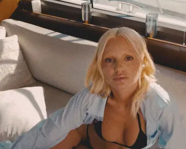 Alexandra Stan OnlyFans Leaked Free Thumbnail Picture - #dV1yTa9RdQ