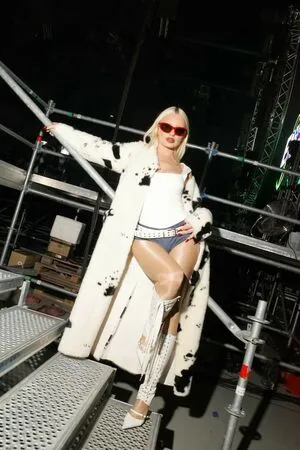 Alexandra Stan OnlyFans Leaked Free Thumbnail Picture - #iPxdveFP9C