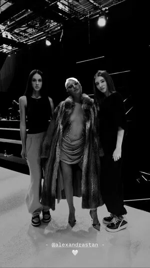 Alexandra Stan OnlyFans Leaked Free Thumbnail Picture - #jyzJZRMyvW