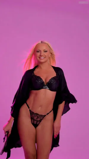 Alexandra Stan OnlyFans Leaked Free Thumbnail Picture - #sOaln69Sdy