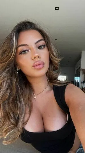 Alexandra Tsolakidis OnlyFans Leaked Free Thumbnail Picture - #6BdMZIG414