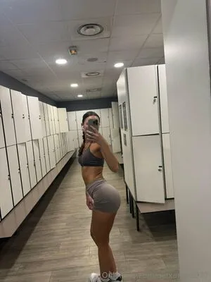 Alexandra977 OnlyFans Leaked Free Thumbnail Picture - #haUwVLydL8