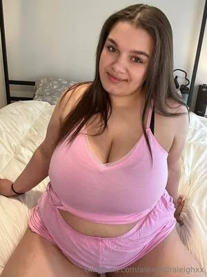 Alexandraleighxx OnlyFans Leaked Free Thumbnail Picture - #TlIjqhsilQ