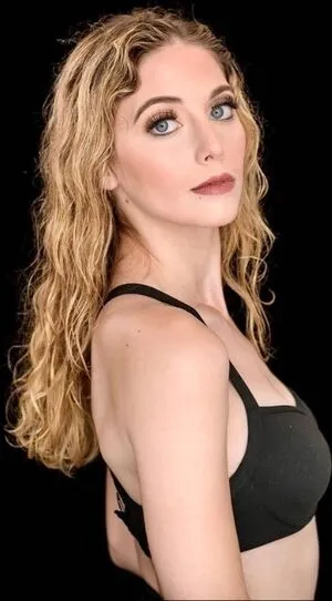 Alexandraqnin OnlyFans Leaked Free Thumbnail Picture - #ldjhXdjsDx