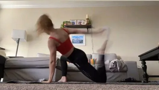 Alexandraqnin OnlyFans Leaked Free Thumbnail Picture - #Go64RjtSaa