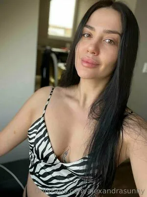 Alexandrasunny OnlyFans Leaked Free Thumbnail Picture - #FPWySuPtqL