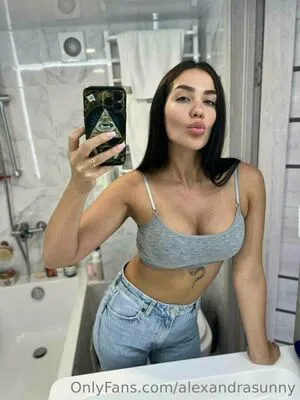 Alexandrasunny OnlyFans Leaked Free Thumbnail Picture - #SofWN5RmZ0