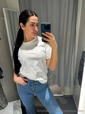 Alexandrasunny OnlyFans Leaked Free Thumbnail Picture - #opNu6qSgcj