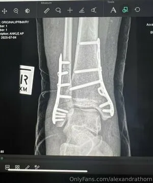 Alexandrathorn OnlyFans Leaked Free Thumbnail Picture - #n41urtalxC