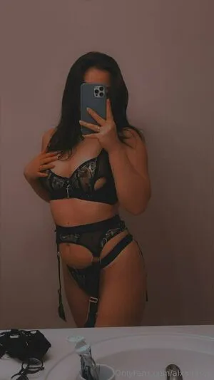 Alexandrav OnlyFans Leaked Free Thumbnail Picture - #9K1C2tEd1y