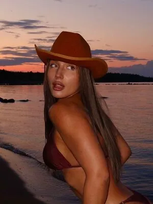 Alexandravolosova OnlyFans Leaked Free Thumbnail Picture - #RdirbJ9y4C