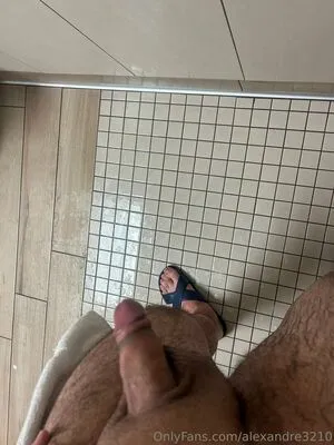 Alexandre3210 OnlyFans Leaked Free Thumbnail Picture - #jetZRmCqTT