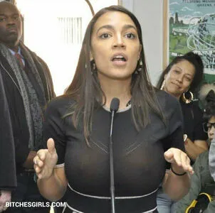 Alexandria Ocasio Cortez OnlyFans Leaked Free Thumbnail Picture - #0jCDk841o7