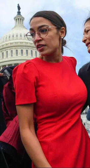 Alexandria Ocasio Cortez OnlyFans Leaked Free Thumbnail Picture - #5fnTSp5LIR