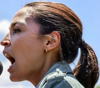 Alexandria Ocasio Cortez OnlyFans Leaked Free Thumbnail Picture - #DCJXVSiexg