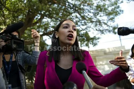 Alexandria Ocasio Cortez OnlyFans Leaked Free Thumbnail Picture - #HuxbMQscak