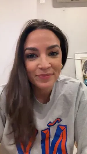 Alexandria Ocasio Cortez OnlyFans Leaked Free Thumbnail Picture - #RbaCKMVraQ