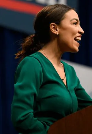 Alexandria Ocasio Cortez OnlyFans Leaked Free Thumbnail Picture - #mROxy9vJg7