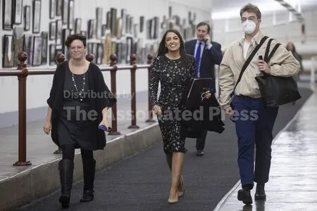 Alexandria Ocasio Cortez OnlyFans Leaked Free Thumbnail Picture - #rTSENpyah4