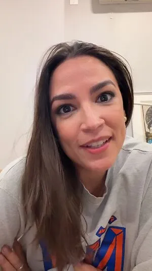 Alexandria Ocasio Cortez OnlyFans Leaked Free Thumbnail Picture - #rvM5u8a0AM