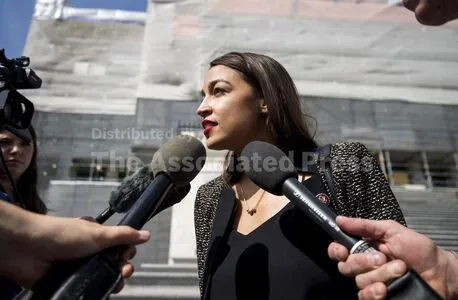 Alexandria Ocasio Cortez OnlyFans Leaked Free Thumbnail Picture - #t5gnjEi0VW
