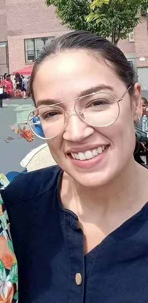 Alexandria Ocasio Cortez OnlyFans Leaked Free Thumbnail Picture - #t9WoLQL0ar